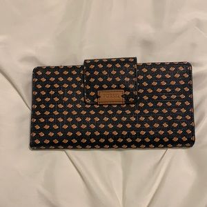 Fossil wallet